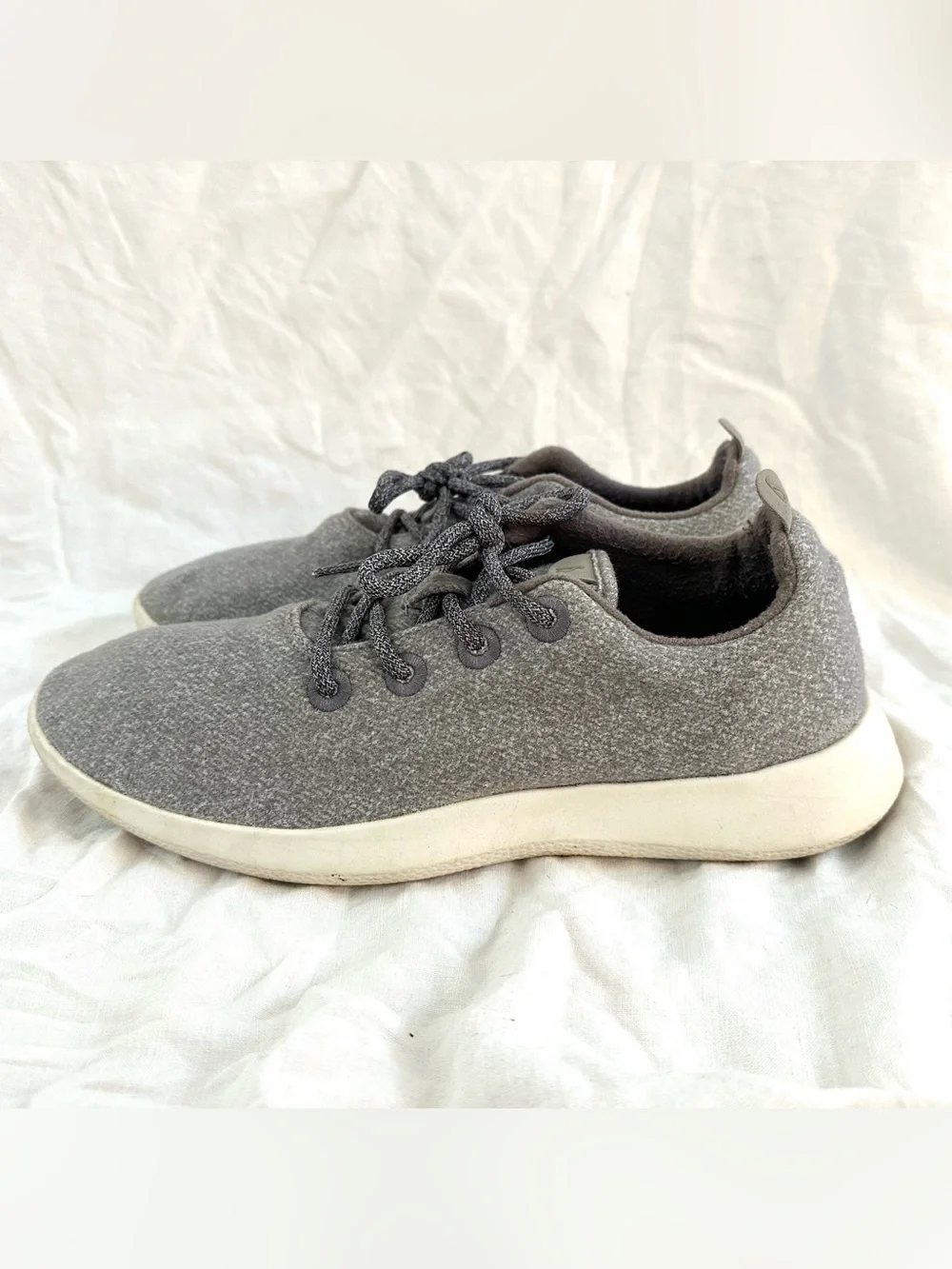 allbirds Men’s Grey Lace-Up Sneakers